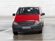 Фото Mercedes-Benz Vito микроавтобус 121 AT L3 №3